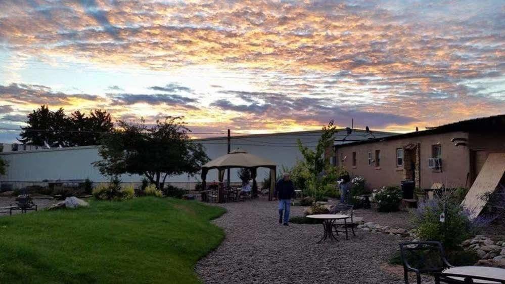 Stone Lizard Lodging Blanding Exterior foto